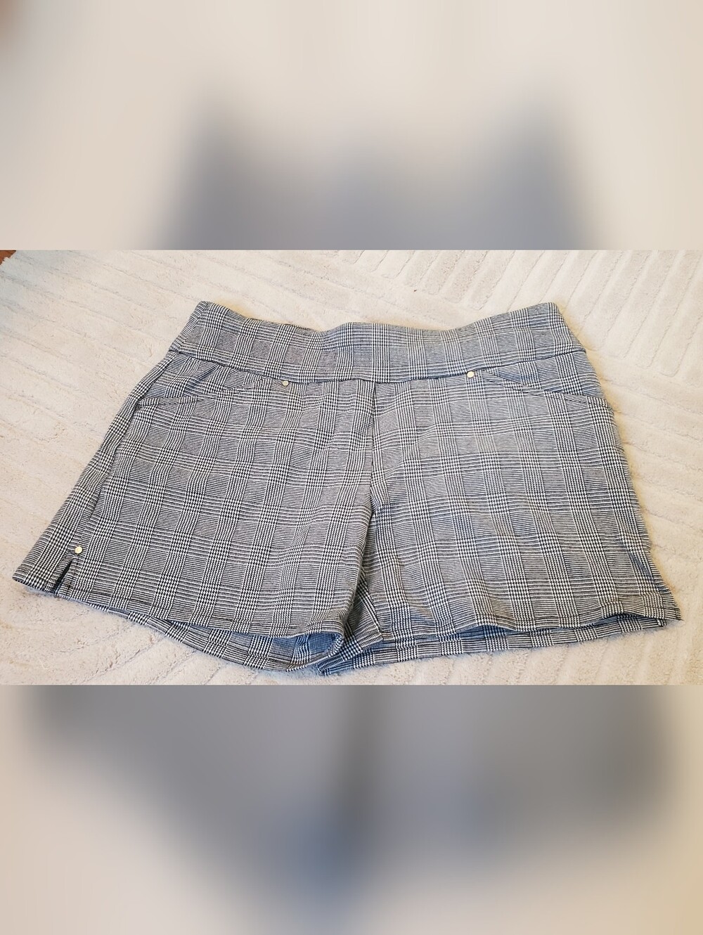 INC International Concepts Gray Plaid Women's Shorts - Picture 11 of 12